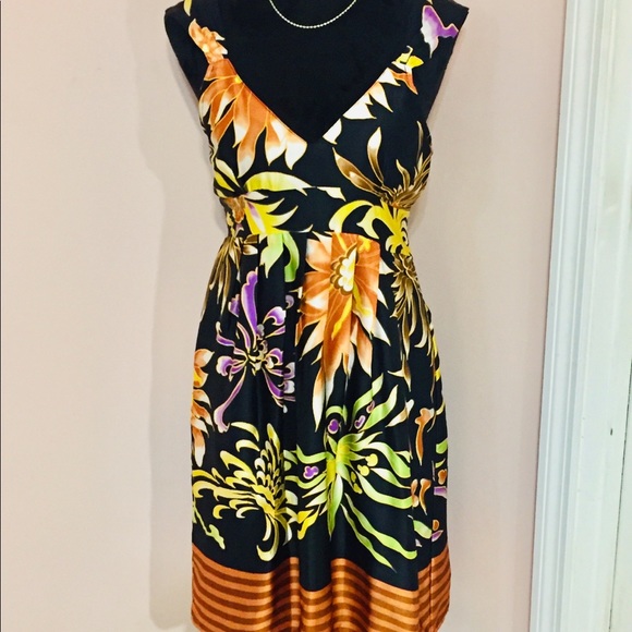 HP🎉🎉 NWT 100% Silk Floral Summer Dress - Picture 8 of 8